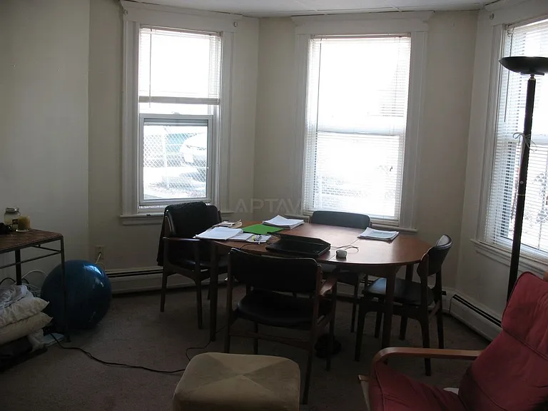 110 Thurston St #1 — Photo 3