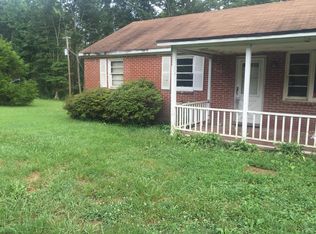 4948 Double Bridges Rd, Appomattox, VA 24522