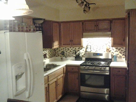 2nd image of 668 W Calle Esperanza St