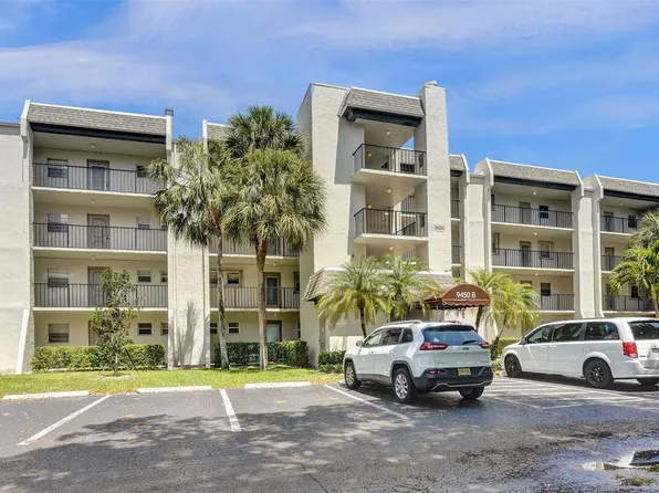 9450 Poinciana Place #215, Davie, FL 33324