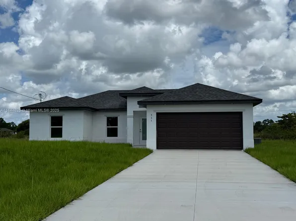937 Grant Blvd, Lehigh Acres, FL 33974