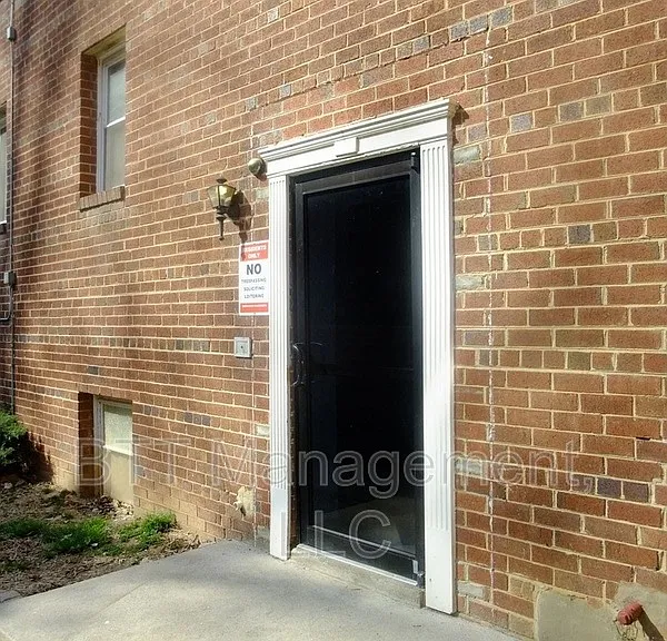 4013 38th St #202 — Photo 46