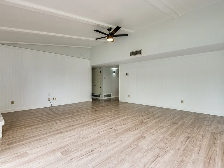 4931 S Colony Blvd — Photo 7