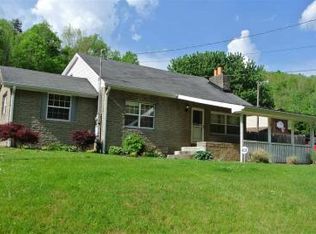 4300 16th Street Rd, Huntington, WV 25701
