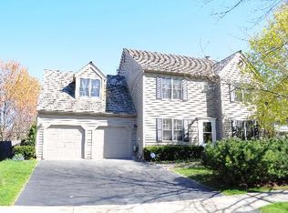 439 Cross Rd, Gurnee, IL 60031