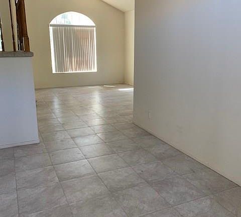 3rd image of 2925 Caressa Ct