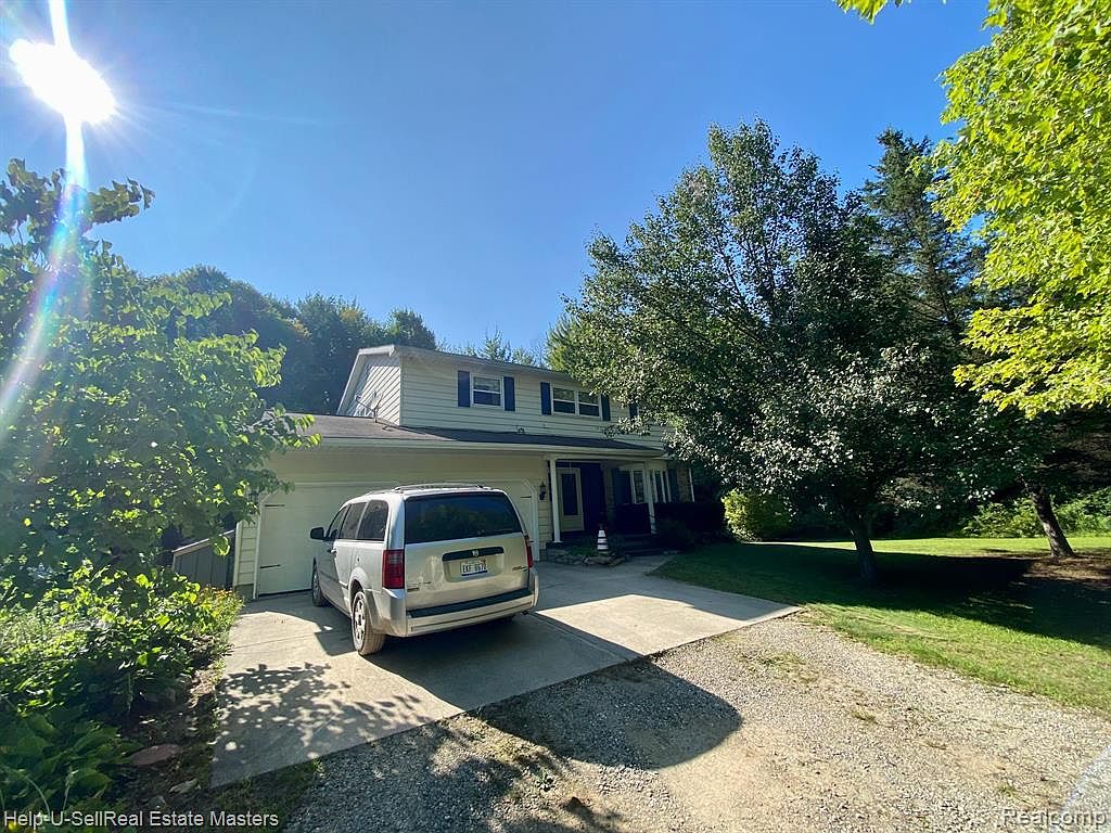 7959 Hemlock Dr, Lakeport, MI 48059 Zillow