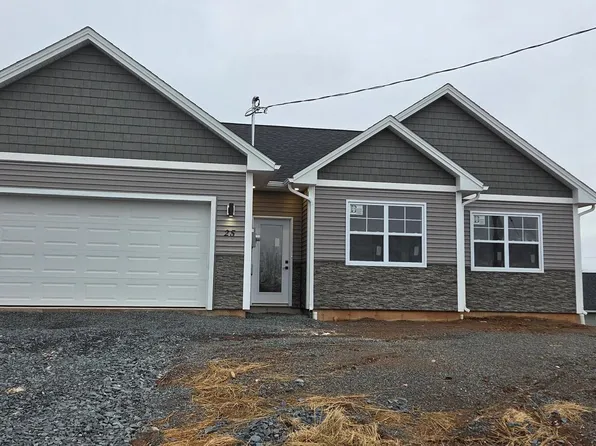 43 Ridge Ave, Stewiacke, NS B0N 2J0