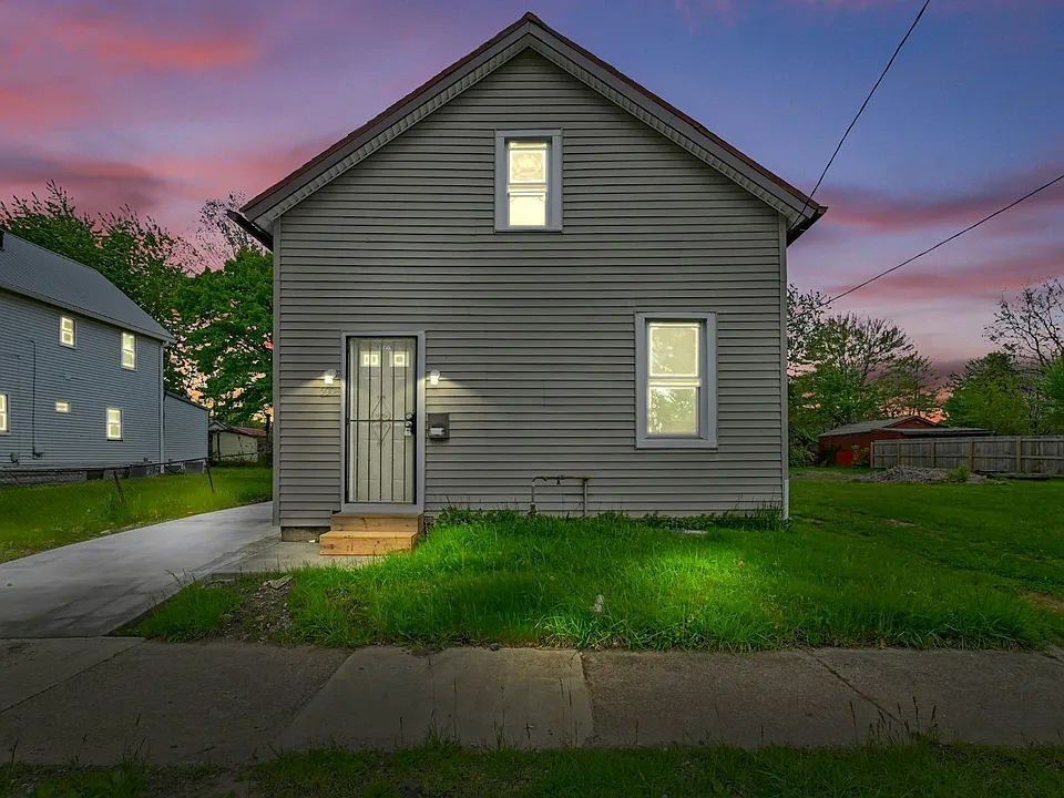 5008 McBride Ave