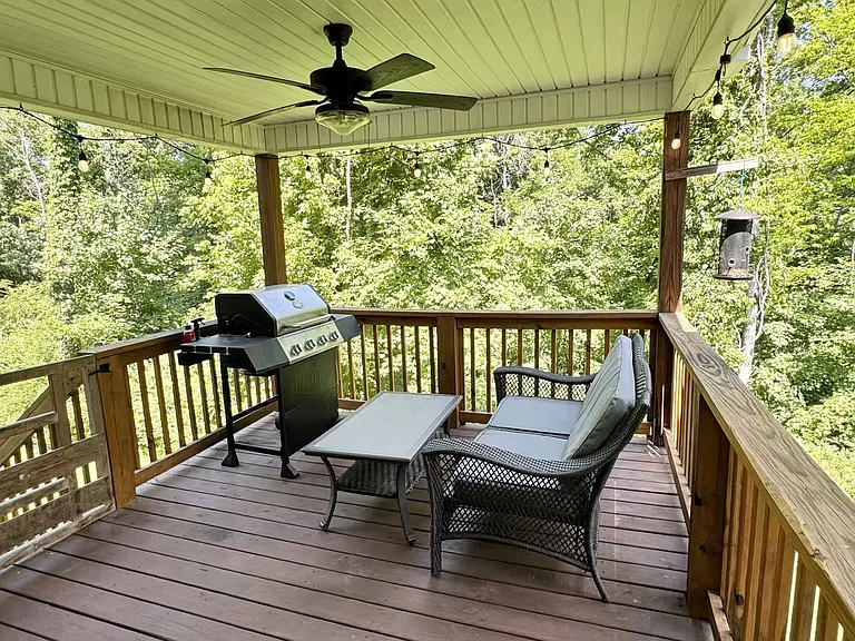 1057 Brightwood Ct — Photo 39