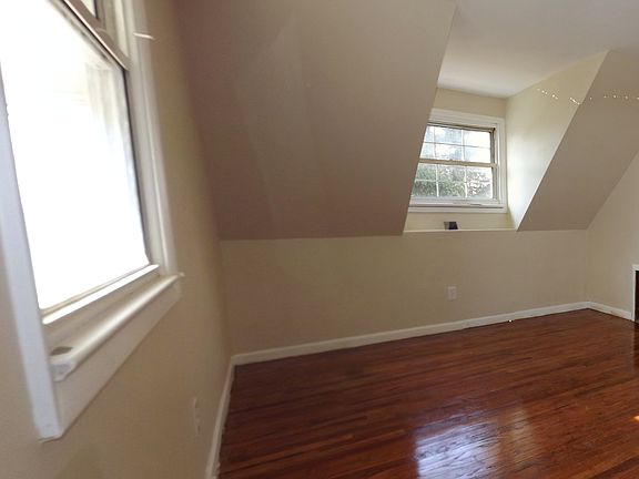5th image of 108 Livingston Ave
