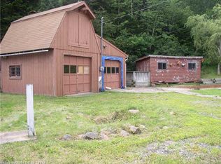 92 County Rd, Eastport, ME 04631