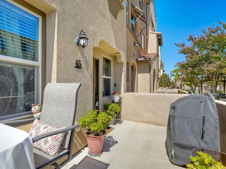 1576 Castillo Way — Photo 39