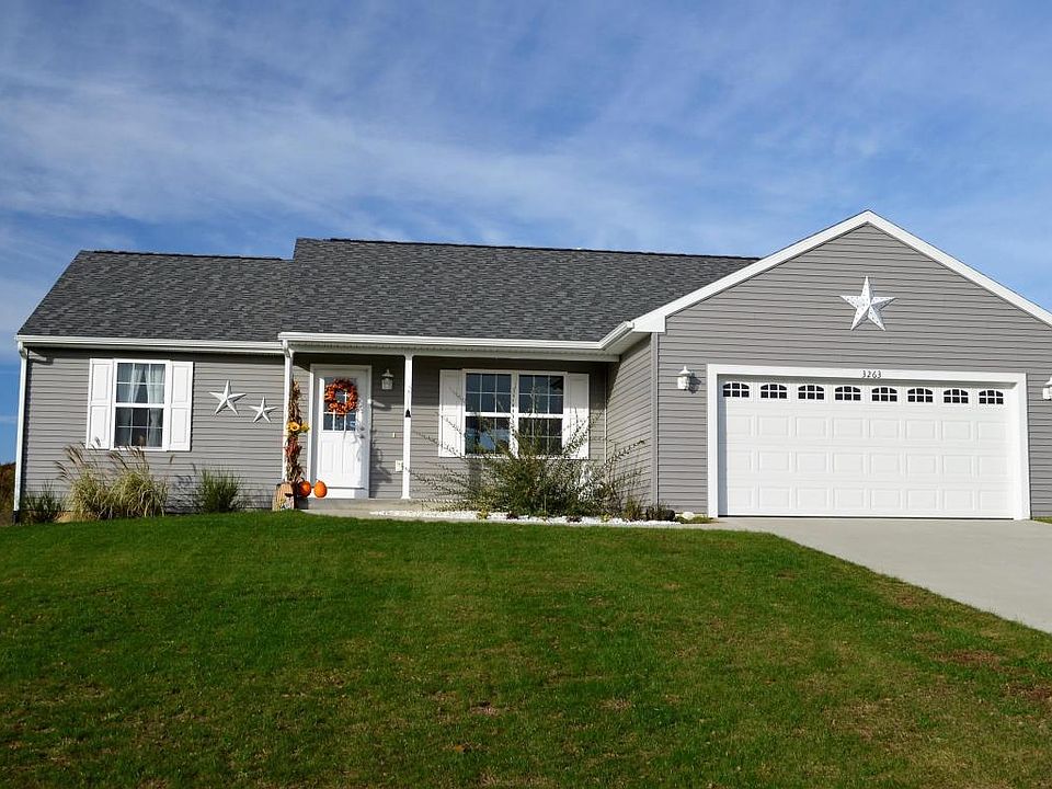 1st image of 3263 Crimson Oak Ave