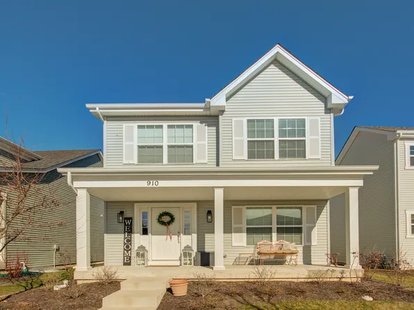 910 Simpson Ave, Elburn, IL 60119