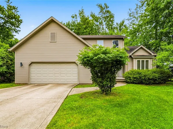 7050 Adkins Rd, Mentor, OH 44060