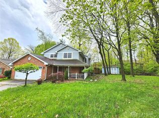 8701 Crenshaw Ln, Dayton, OH 45424