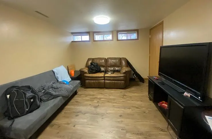 2 bed, 1672 sqft, $1,050 — Photo 3