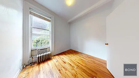 Rented by Bond New York