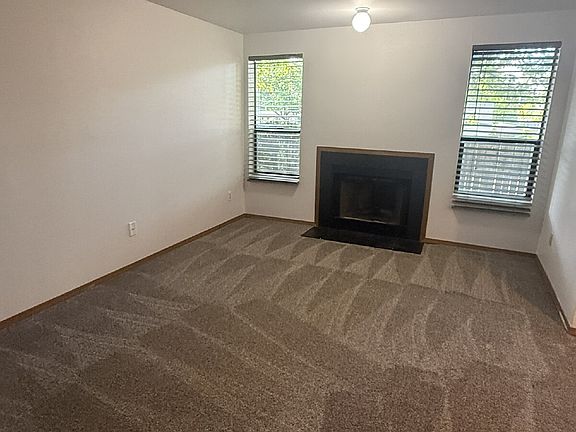 4th image of 23929 102nd Ave SE APT 10