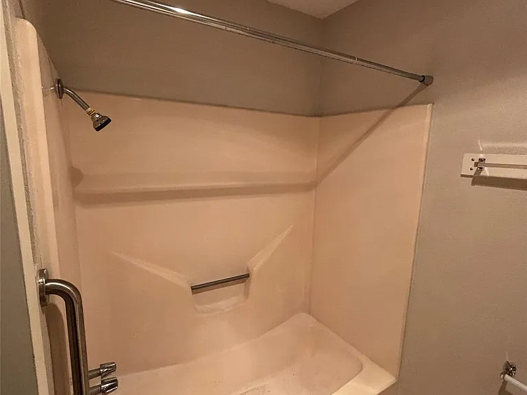515 Luther Dr #A — Photo 16