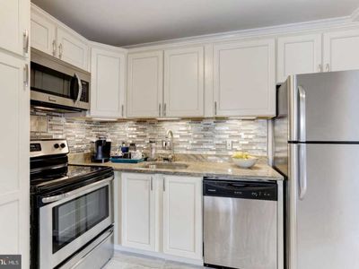 3800 Powell Ln APT 710, Falls Church, VA, 22041