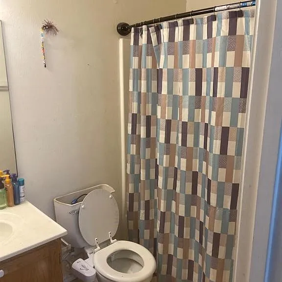 438 Alma Ave — Photo 18