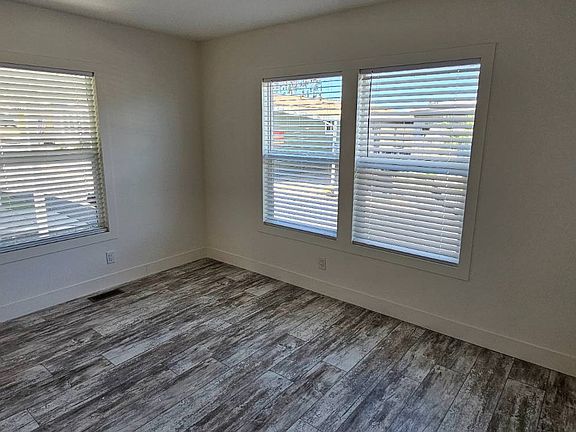 3rd image of 1351 Pepper Dr Space 73