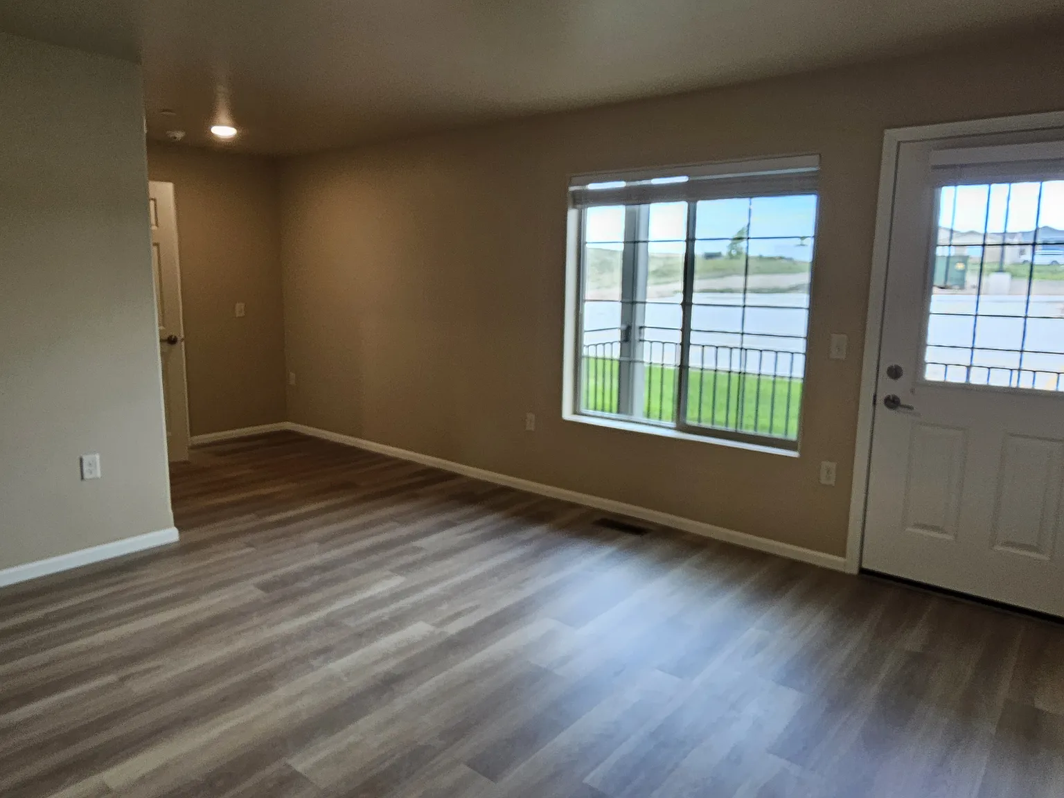 1 bed, 626 sqft, $1,100 — Photo 3