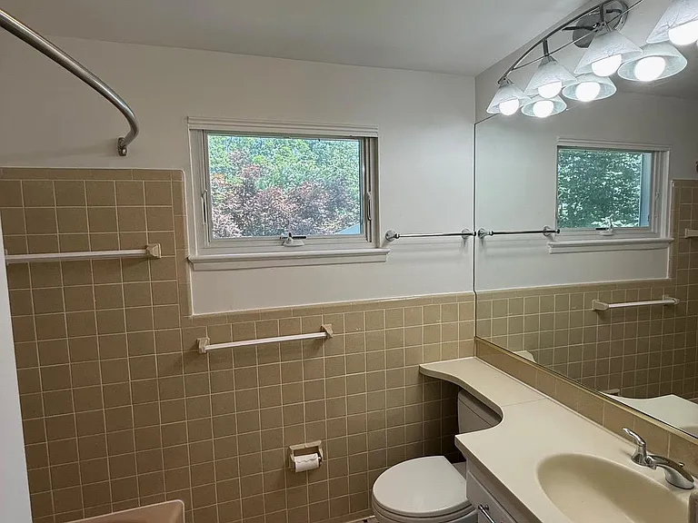 6534 Jay Miller Dr — Photo 12