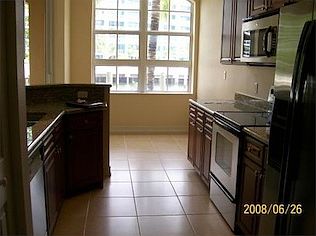 3rd image of 3001 NE 185th St APT 115