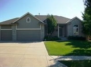 18371 D St, Omaha, NE 68130