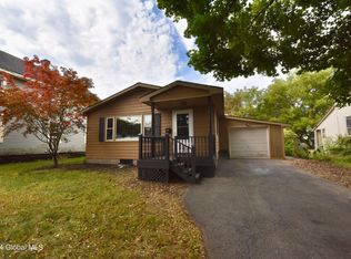 8 Cortland St, Glens Falls, NY 12801