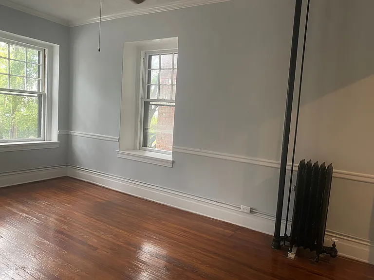 Carolina Apartments — Photo 15