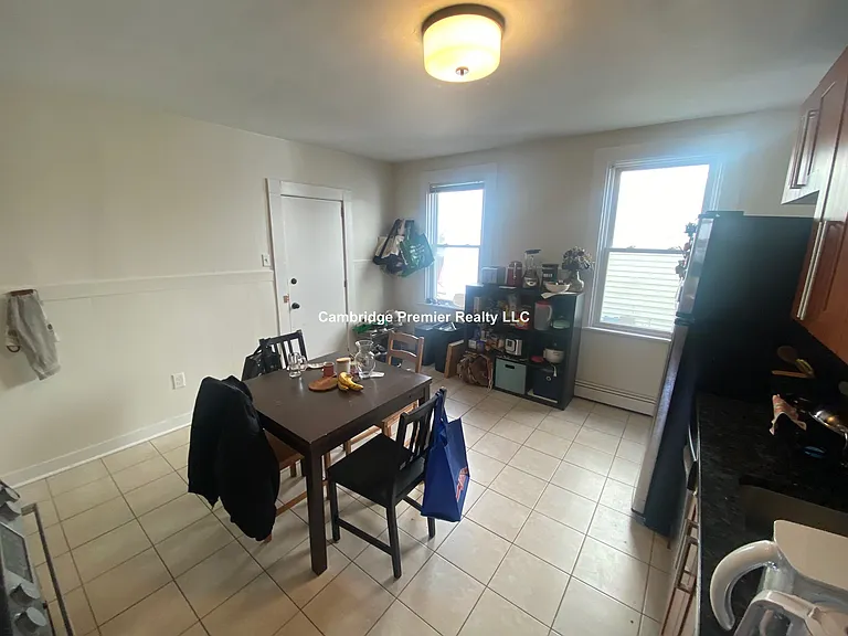 291 Cardinal Medeiros Ave #1 — Photo 5