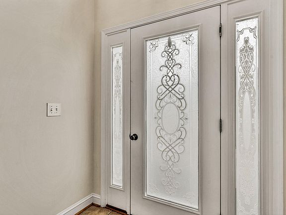 5th image of 4431 Olyvia Pl