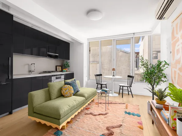 190 South 1st Street image 1 of 7