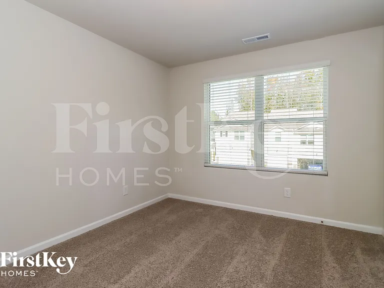 2092 Cypress Village Dr NW — Photo 13