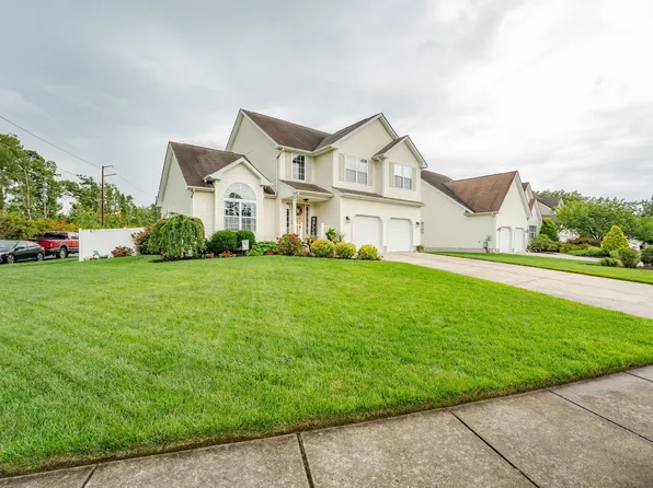 45 Donegal Ln, Galloway, NJ 08205