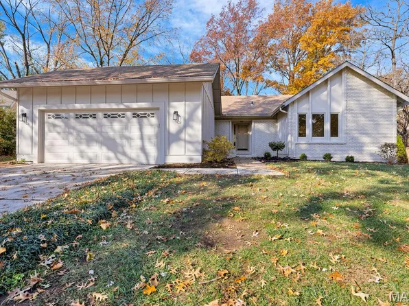 15795 Scenic Green Ct, Chesterfield, MO 63017