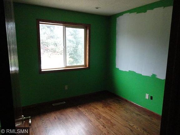 5th image of 1561 141st Ln NW