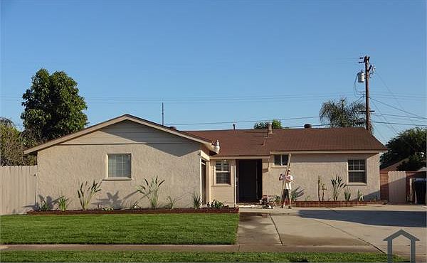 2nd image of 2456 W Valdina Ave