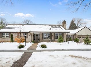 1047 Oakwood Ave, Des Plaines, IL