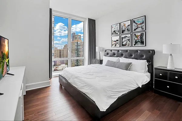 Rented by Nest Seekers International | media 20