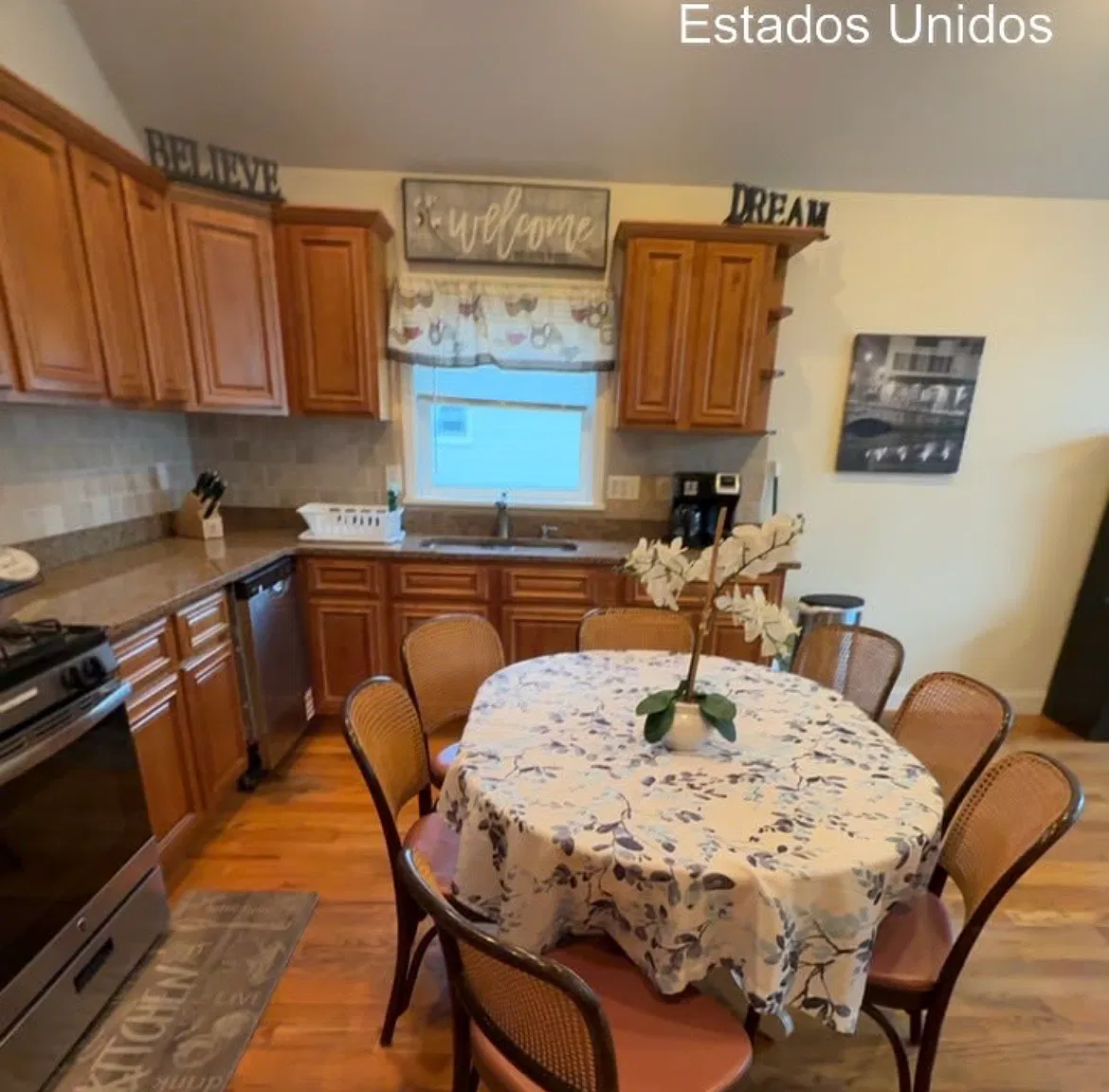 206 Michigan Avenue — Photo 4