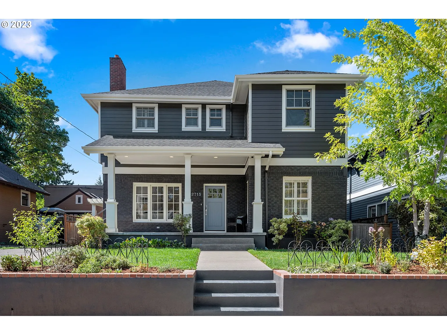 2715 NE 35th Ave photo 1