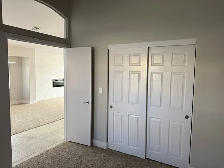 7873 Bridgefield Ln — Photo 42