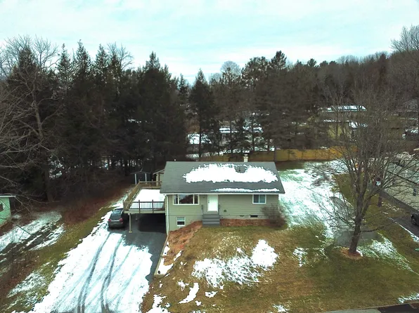 100 Woodland Drive, Barre City, VT 05641