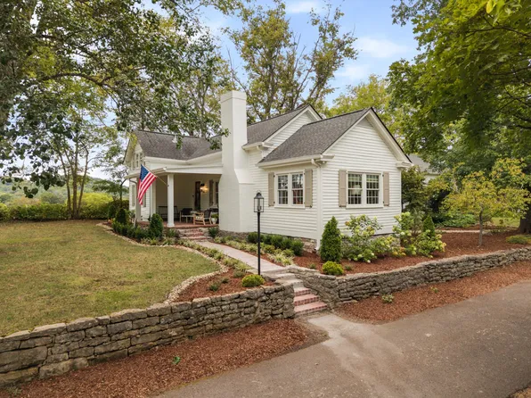 3045 Hillsboro Rd, Brentwood, TN 37027