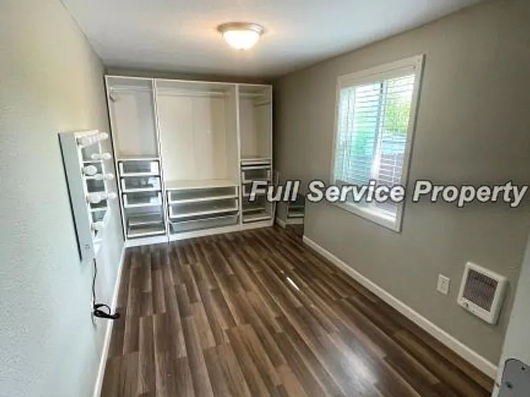 602 S 20th Pl — Photo 7